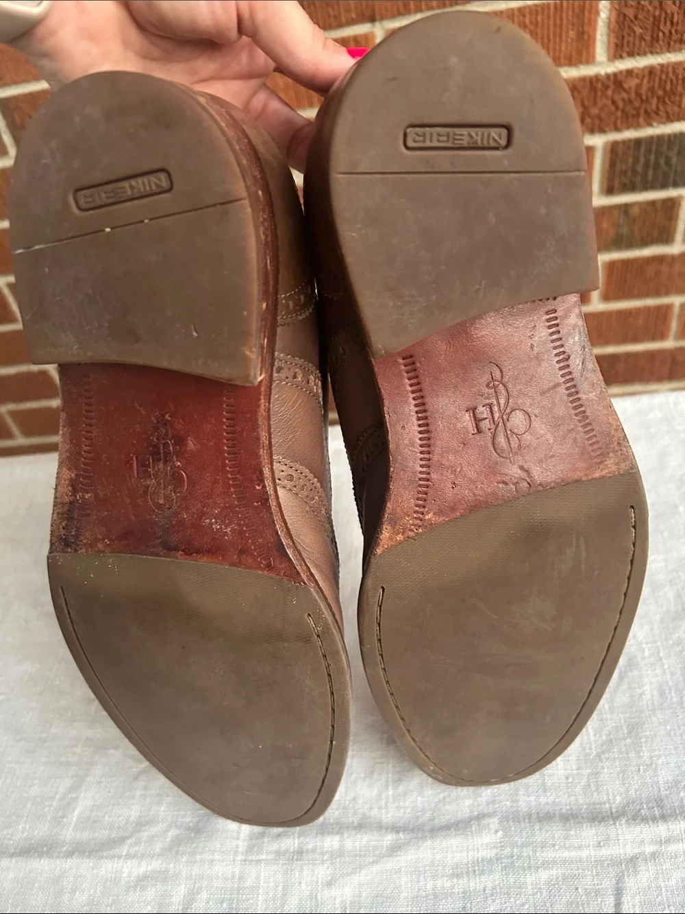 Cole Haan Men's Classic Brown Leather Wingtip Oxford Shoes